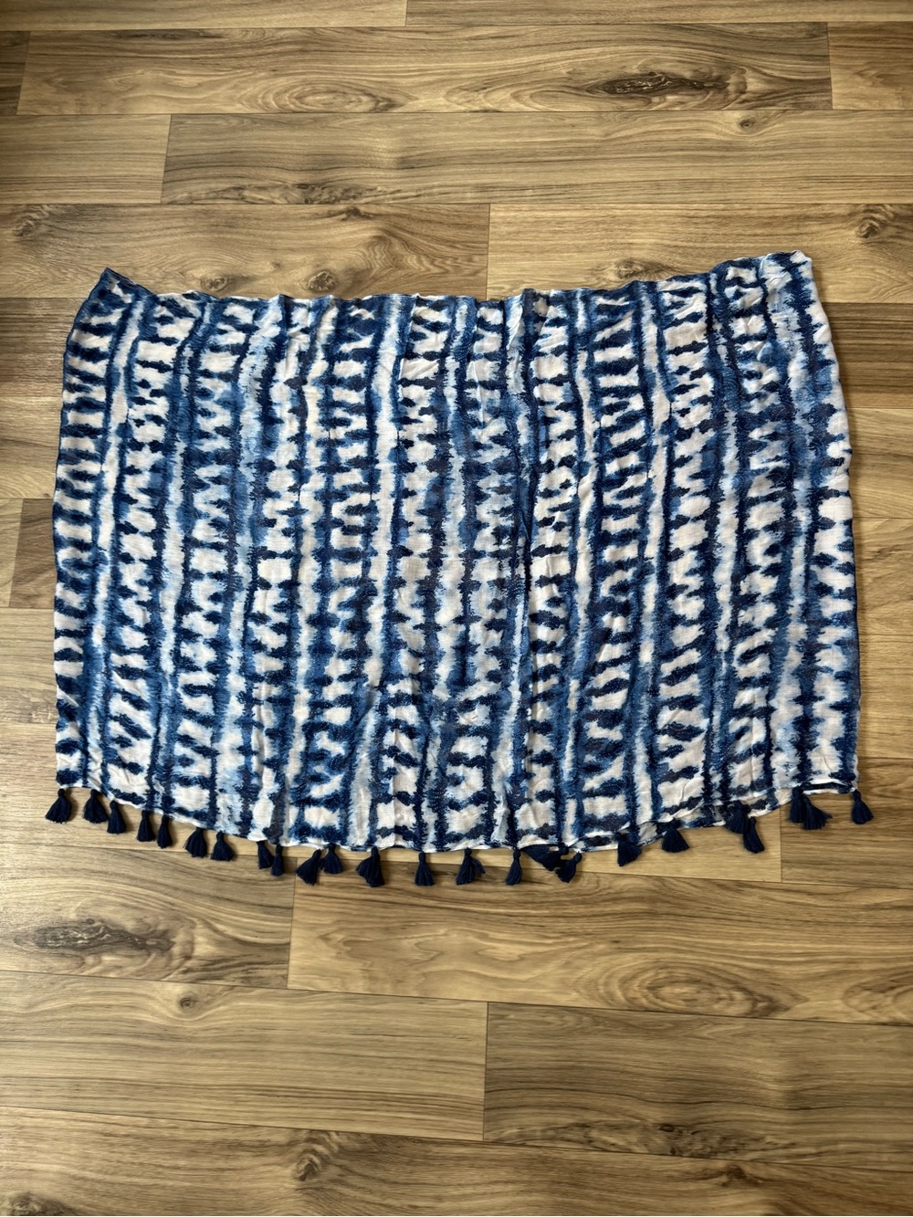 NWT Chico's Kitt Tie Dye Infinity with Tassels Scarf Oblong Nepal Blue One Size